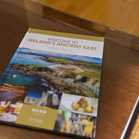 לינה וארוחת בוקר Dun Ard דנגרבן