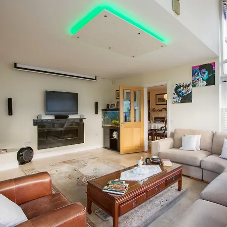 Dun Ard לינה וארוחת בוקר