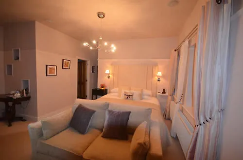 Dun Ard Bed & Breakfast 5*